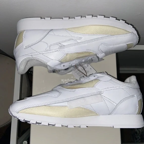 Maison Margiela x Reebok classic edition memory of sneakers 9US​​​​